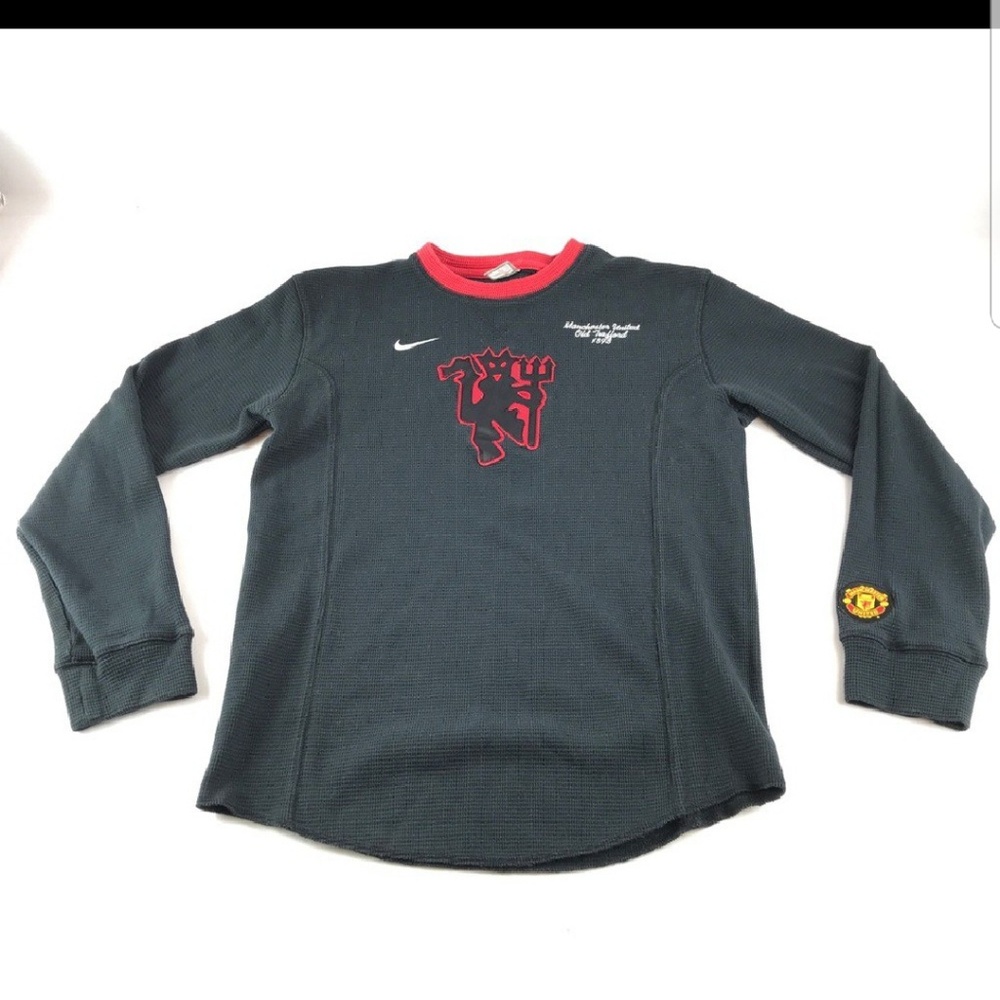 NWOT Manchester United Thermal Shirt